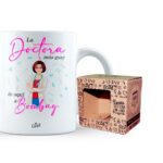 Taza – La Doctora más guay de aquí a Bombay