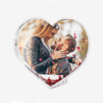 Bola de Agua con Corazones en Forma de Corazón
