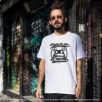 Camiseta para Papá con Frase Divertida "Papá de día, Gamer de noche". - Imagen 2