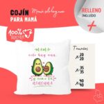 Cojín con Frase Divertida para el Día de la Madre "Mamá solo hay una y como tú ninguna" - Imagen 2
