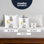 Cojín Personalizable con Frase Divertida para el Día de la Madre "Siempre Hasta la Luna”. - Imagen 5