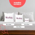 Cojín con Frase Divertida para el Día de la Madre "Mamá Floral" - Imagen 7