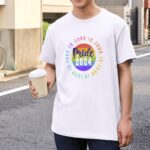 Camiseta Orgullo LGTBIQ+ con frase "Love is Love" Pride 2024. - Imagen 2
