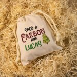Saco para carbón de Navidad Personalizado con nombre. Bolsa de tela para carbón personalizable. Diseño Árbol - Imagen 4