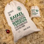 Pack Saco de regalos de Navidad y Saco de carbón personalizados. Diseño Melchor Verde - Imagen 4