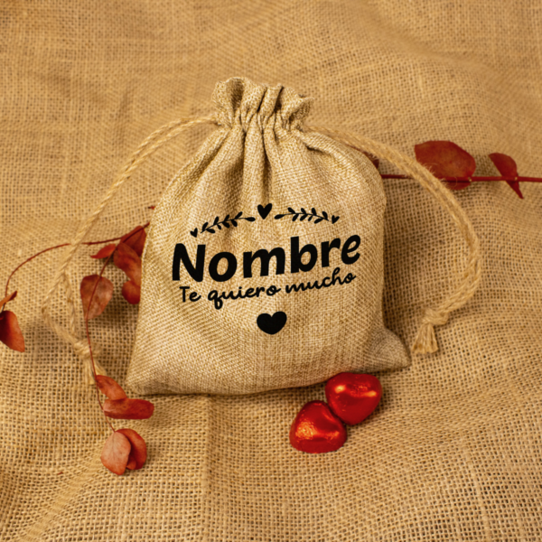 Saco Personalizado con Gominolas y Mensaje “Te Quiero Mucho” – Bolsa de Yute con Chuches - Imagen 5