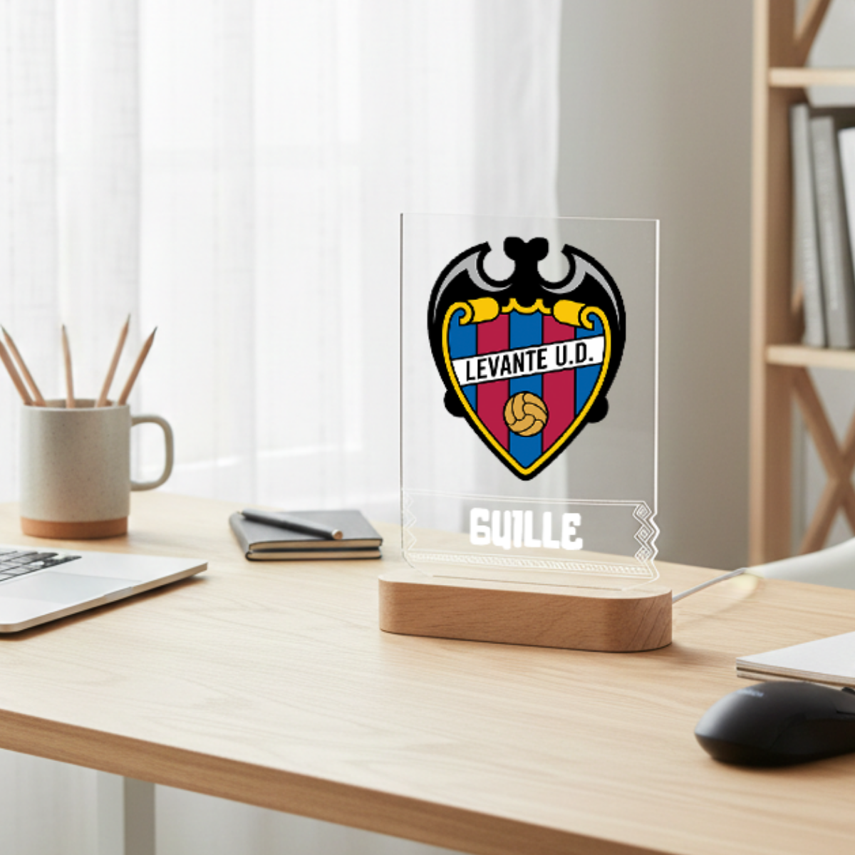 Lámpara LED de Fútbol | Personalizada con Base de Madera | Regalos de Fútbol - Imagen 6
